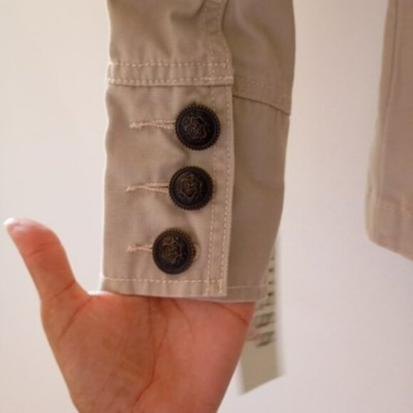 NEW Guess Military-Style Beige Jacket Kids Embellished Collar & Button Accents M - Picture 7 of 13